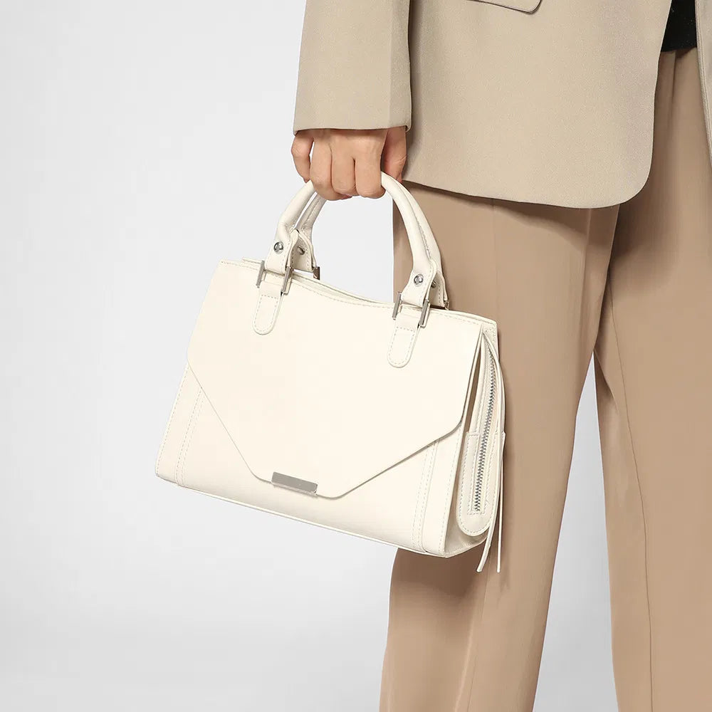10 Seo-Optimized Product Name Suggestions for Your Handbag: