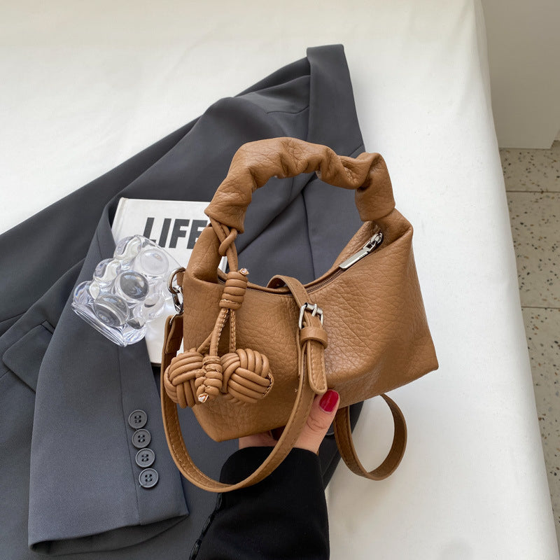 Stylish Summer Cross-Body Bag for Trendy Fashion Lovers
