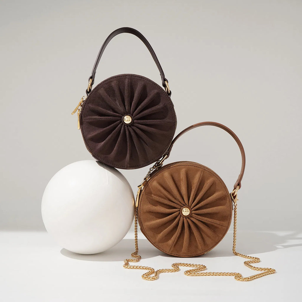 Trendy Small Round Pleated Chain Crossbody Bag for Fashion Lovers