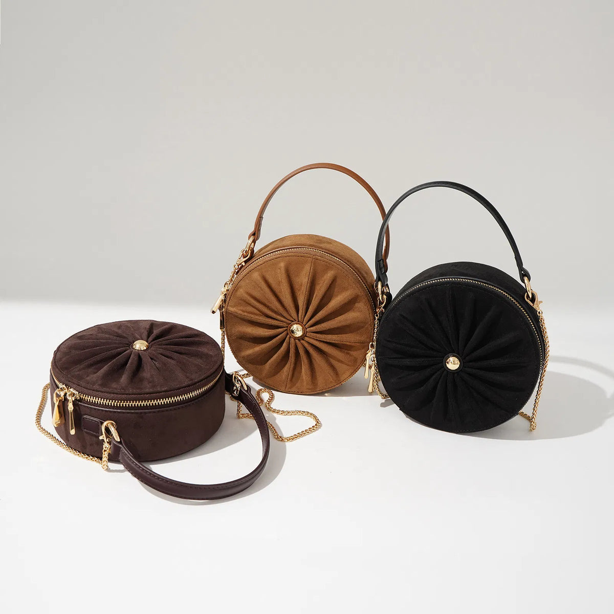 Trendy Small Round Pleated Chain Crossbody Bag for Fashion Lovers