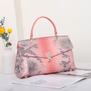(V084) New Women's Bag Gradient Color Patent Leather Bright Crocodile Print Handbag