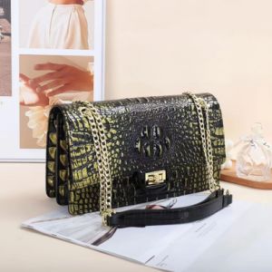 (V092) Pop First Layer Cowhide Crocodile Chain Women's Bag Enamelled Snake Head Crossbody Bag Europe and The United States Tr