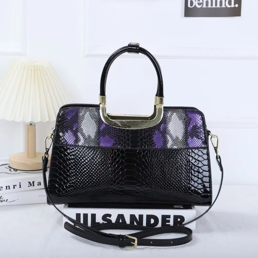 (V143) 2023 Autumn and Winter New Stone Pattern Patent Leather Handbag Single Shoulder Crossbody Bag Elegant Stone Pattern Patent Leather Handbag for Stylish