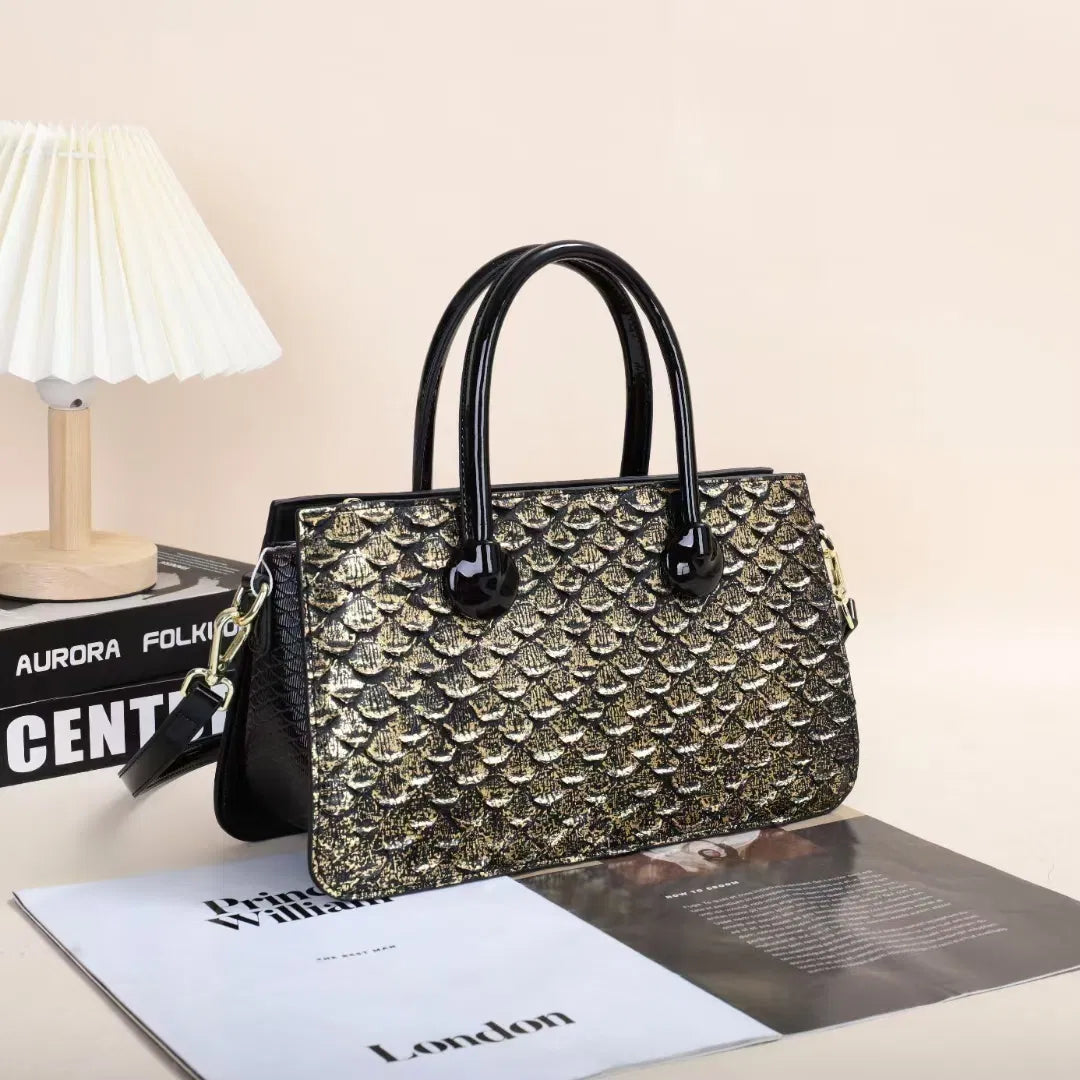 (V155) 2023 Crocodile Pattern Women's Bag Cross-Border Trend One-Shoulder Handbag Multi-Layer Stereotyped Bag Color Bump Export Package