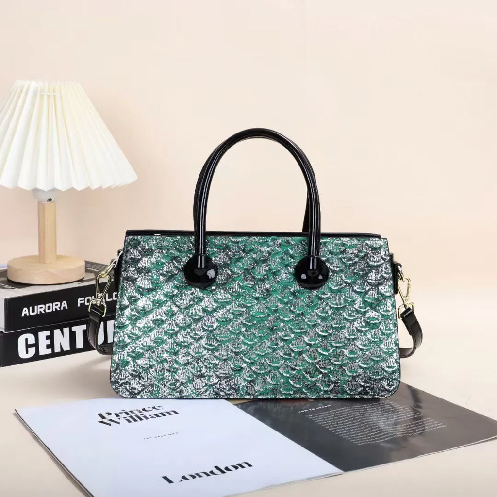 (V155) 2023 Crocodile Pattern Women's Bag Cross-Border Trend One-Shoulder Handbag Multi-Layer Stereotyped Bag Color Bump Export Package
