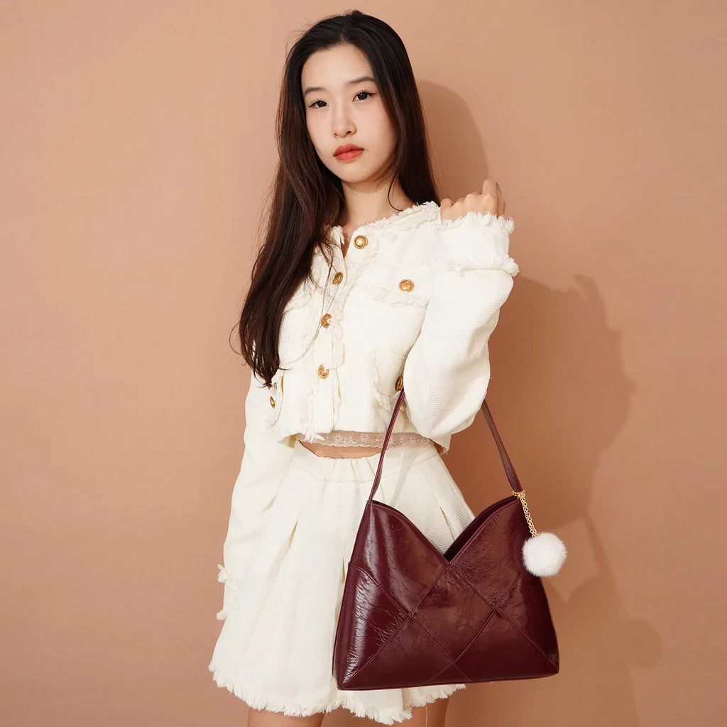 (V2706) Leisure Large Capacity Single Bucket Bag