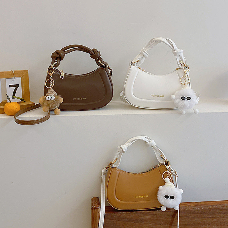 (V2958) New Personality Trend Solid Color Simple Hand Bill Shoulder Armpit Obliquesatchel