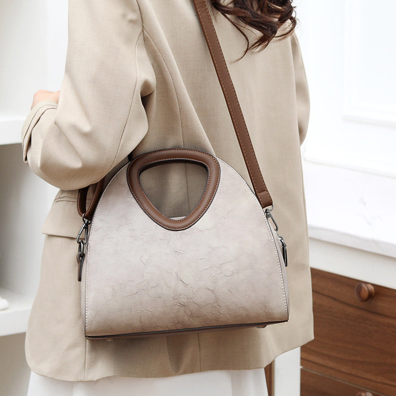 (V5577) Handbag Europe and The United States Retro Fashion Trend Large Capacity Women's Single Shoulder Crossbody Shell Bag