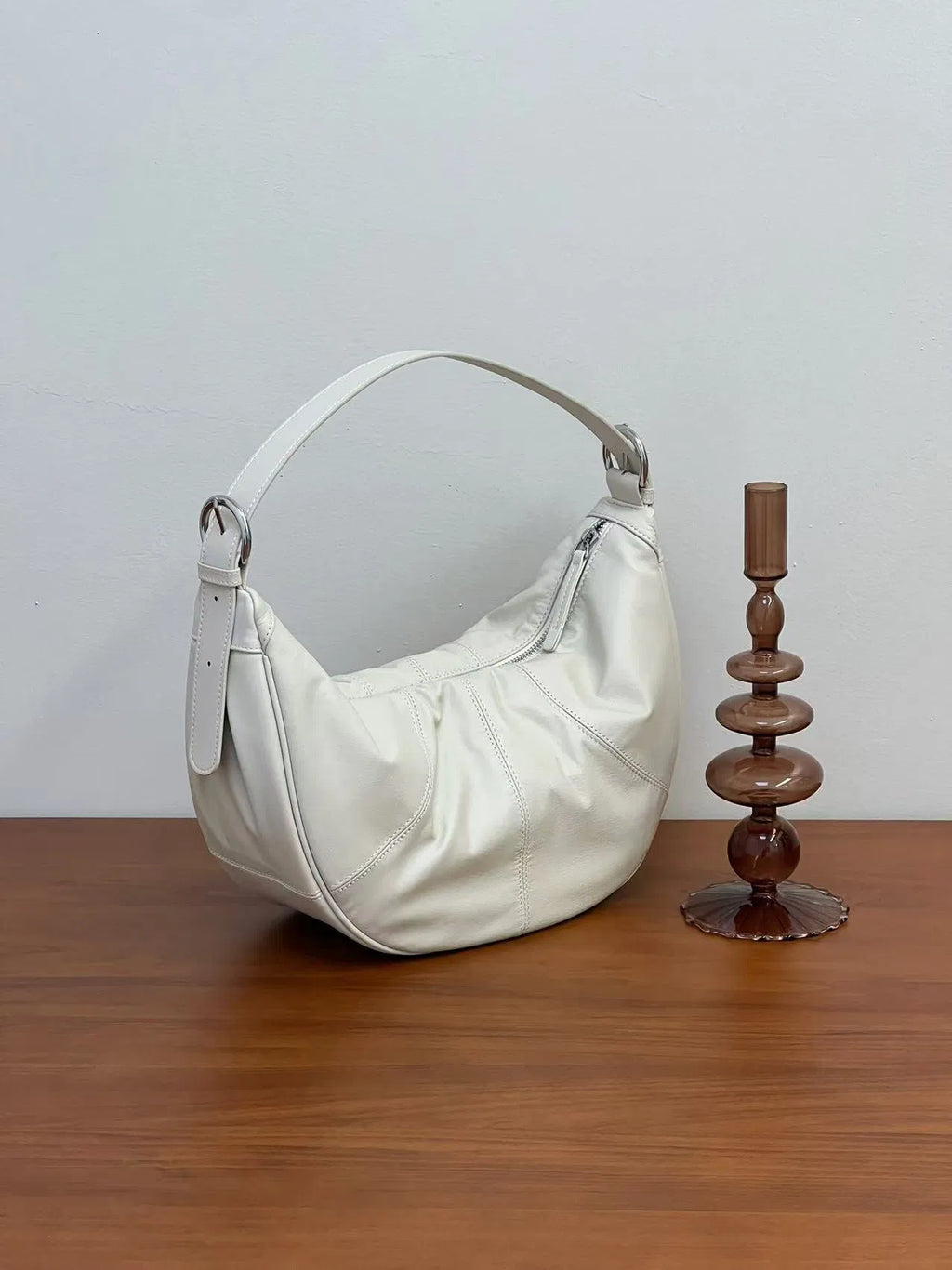 (V5938) The First Layer of Cowhide Dumpling Bag Fashion Casual Advanced Sense Soft Cloud Crescent Bag Large Capacity Leather Crossbody Armpit Bag