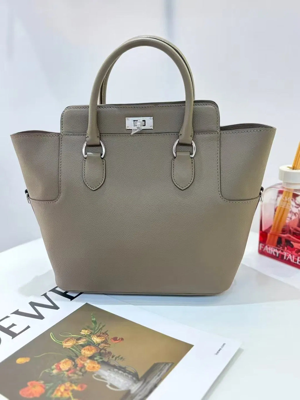 (V5978) New Head Layer Cowhide Box Bag Small Hand Lading Single Shoulder Diagonal Cross Leather Bag for Women