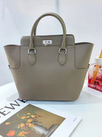 (V5978) New Head Layer Cowhide Box Bag Small Hand Lading Single Shoulder Diagonal Cross Leather Bag for Women