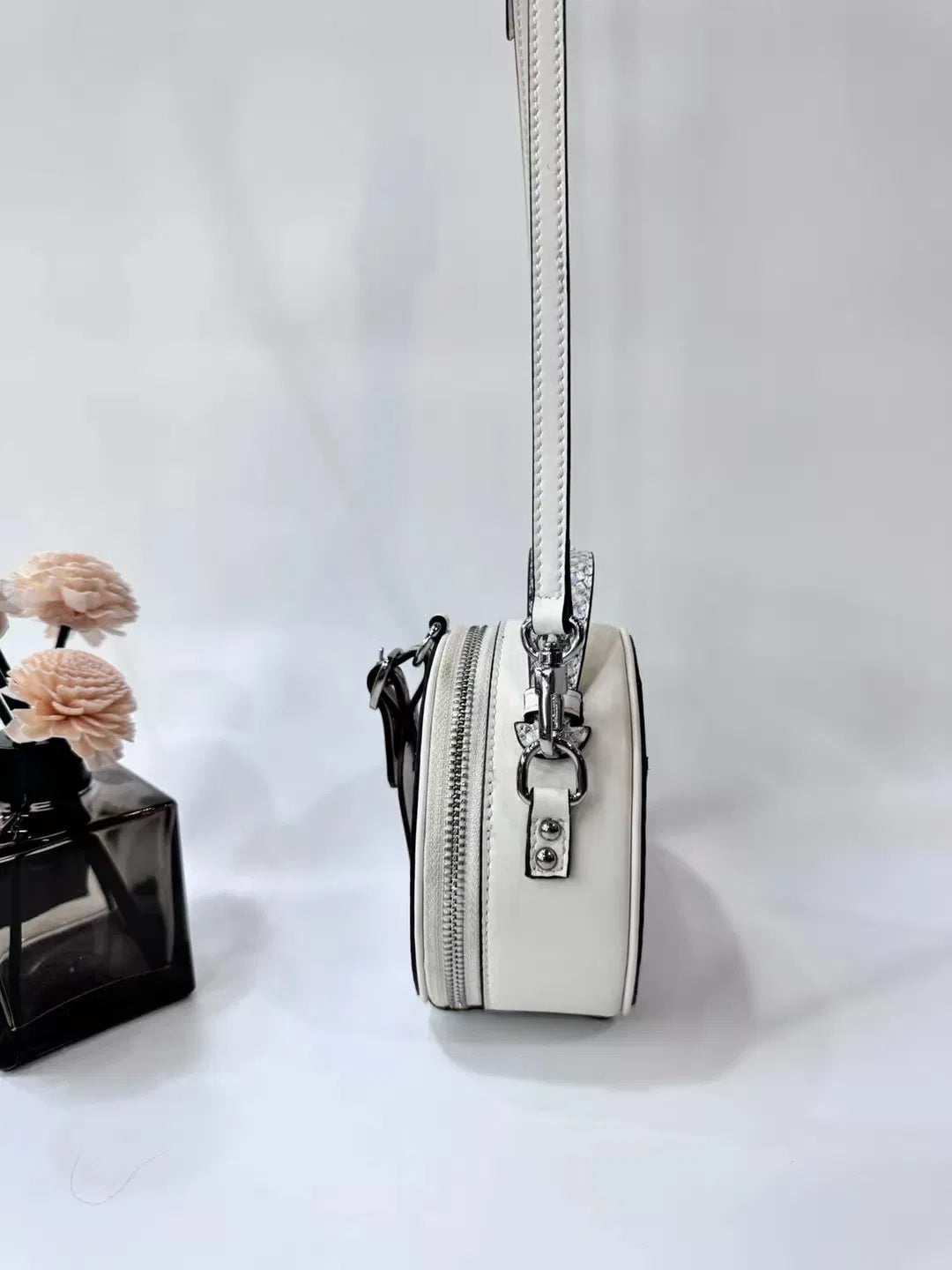(V5993) New Bronzed Chain Mini Round Cake Bag Boys and Girls Foreign Trade Korean Fashion Baby Satchel
