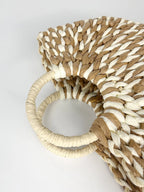(V7481) New Straw Crescent Bag Large Capacity Beach Bag Handwoven Color Bump Carry Basket Bag