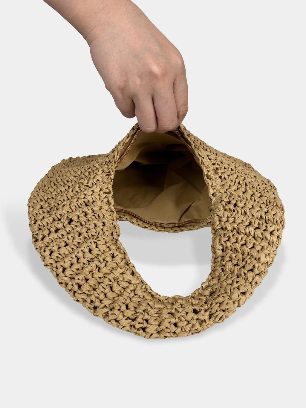 (V7484) Straw Crescented Bag New Summer Beach Resort Beach Bag Handwoven Shoulder Underarm Bag
