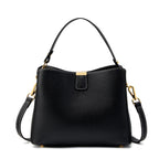 (V7661) New Trendy Large-Capacity Bucket Bag, Simple and Versatile, Made of Genuine Leather, with a Single Shoulder Strap for Carrying.