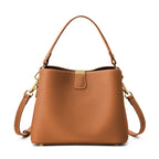 (V7661) New Trendy Large-Capacity Bucket Bag, Simple and Versatile, Made of Genuine Leather, with a Single Shoulder Strap for Carrying.