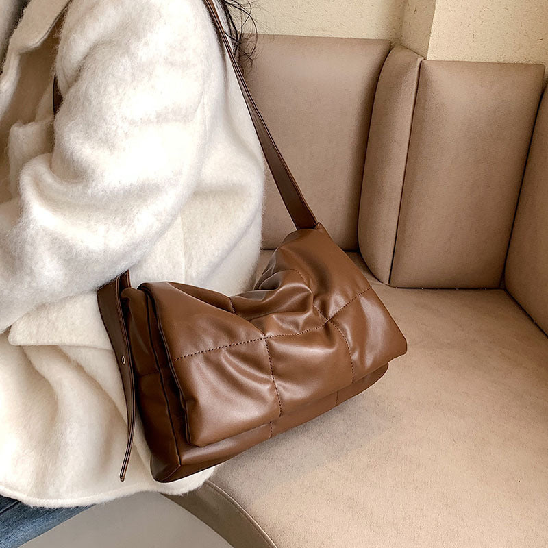 (WD0589) Soft PU Leather Fashion Women Messenger Bag Causal Big Capacity Shoulder Bag for Girls