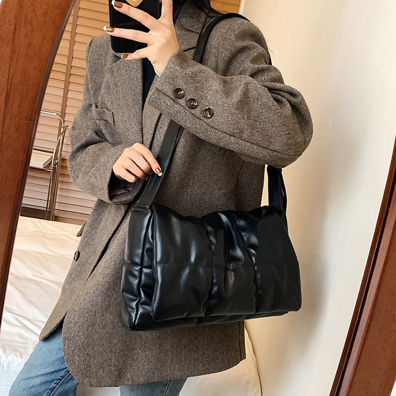 (WD0589) Soft PU Leather Fashion Women Messenger Bag Causal Big Capacity Shoulder Bag for Girls