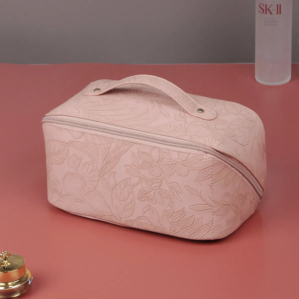 (WD13028) Amazon Exclusive PU Leather Large Capacity Multi-Functional Retro Style Three-Dimensional Embossed Makeup Bag Advanced