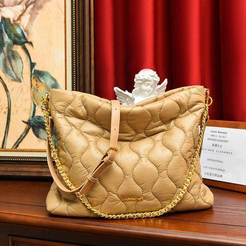 (WD13580) High Quality Embroidered Puffy Tote Bag