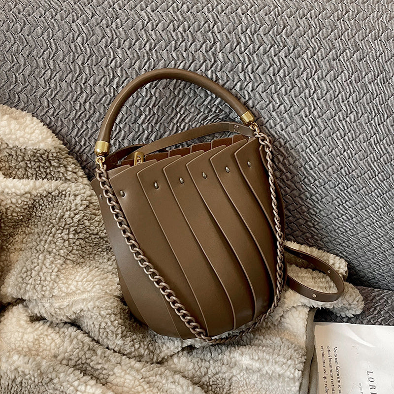 (WD3906) Popular Female Bag Autumn and Winter Retro Crossbody Bucket Bag