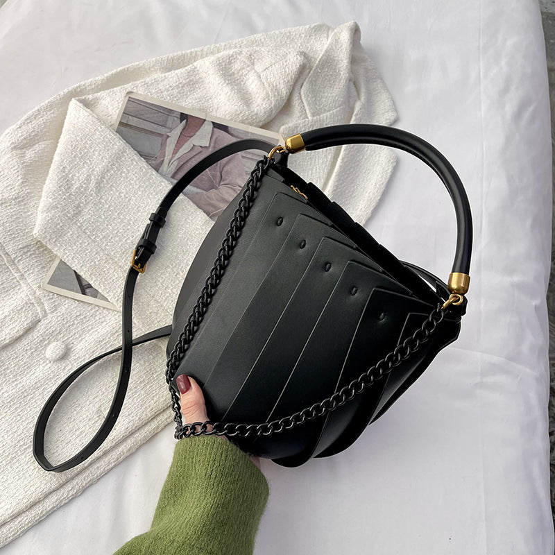 (WD3906) Popular Female Bag Autumn and Winter Retro Crossbody Bucket Bag