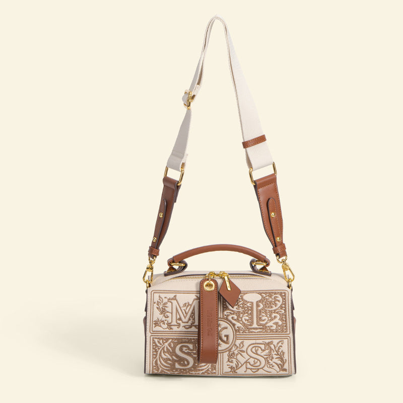 (WD4068) Senior Velvet Pillow Bag Large Capacity Crossbody Bag for Women New Autumn and Winter