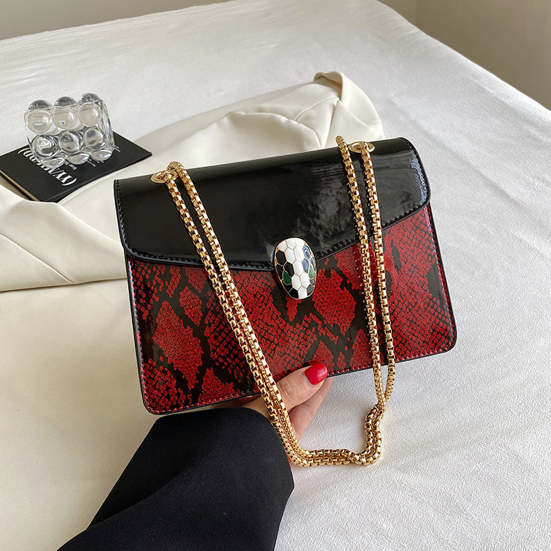 (WD4377) Serpentine Women's Bag High-Grade Texture Bag Female Chain Small Popular Single Shoulder Crossbody Ladybags